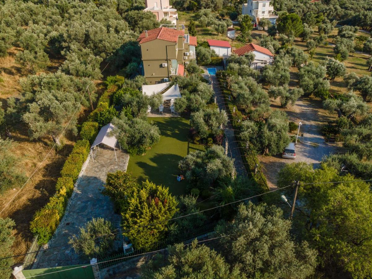 Ampoulos Rooms & Apartments Kedro Esterno foto